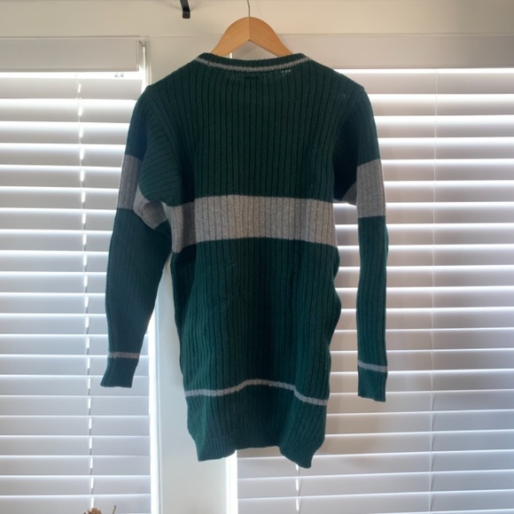 Slytherin Quidditch Knitted Adult Sweater - Picture 3 of 6